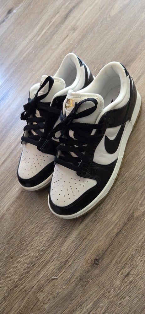 Nike Dunk Low Women's Size 8