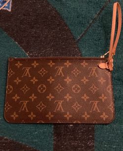 LV Monogram Neverfull Pouch