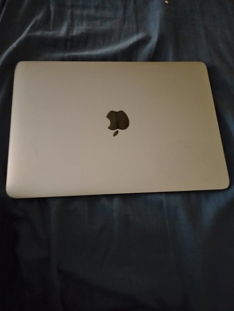 Mac Book 
