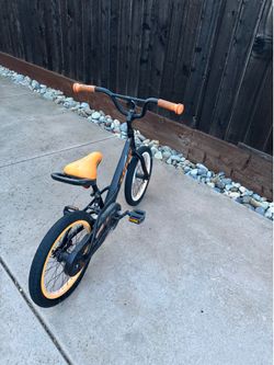 Boy’s bike