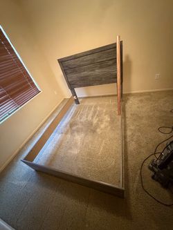 Full size bed