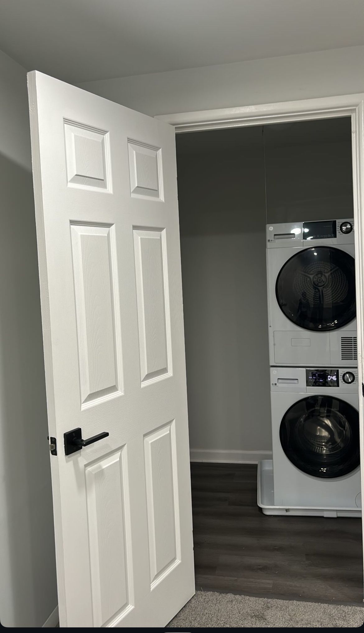 LG WASHER AND DRYER