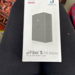   Ubiquiti PoE Injector