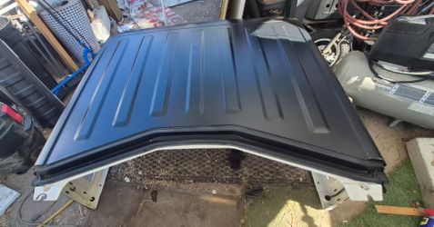 OEM Jeep Wrangler JL Unlimited (4-Door) Hardtop Shell – 2018-2026