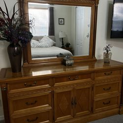 Solid wood dresser with  mirror, two night stands and lamps 