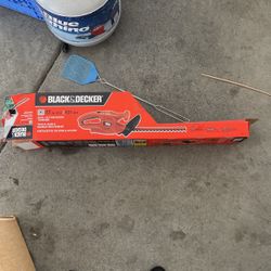 Black Decker Saw 