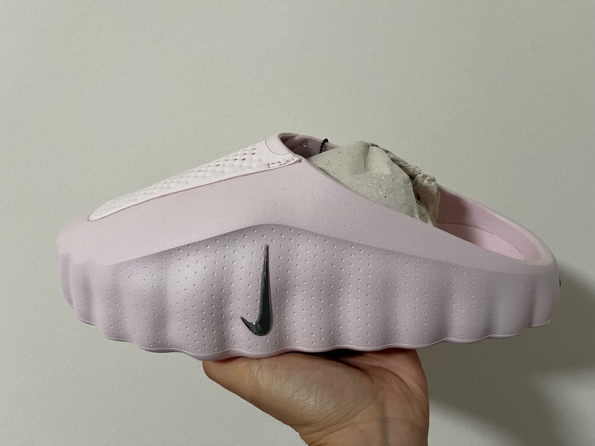 Nike mind 001 pink slide women size 9/mens 7.5