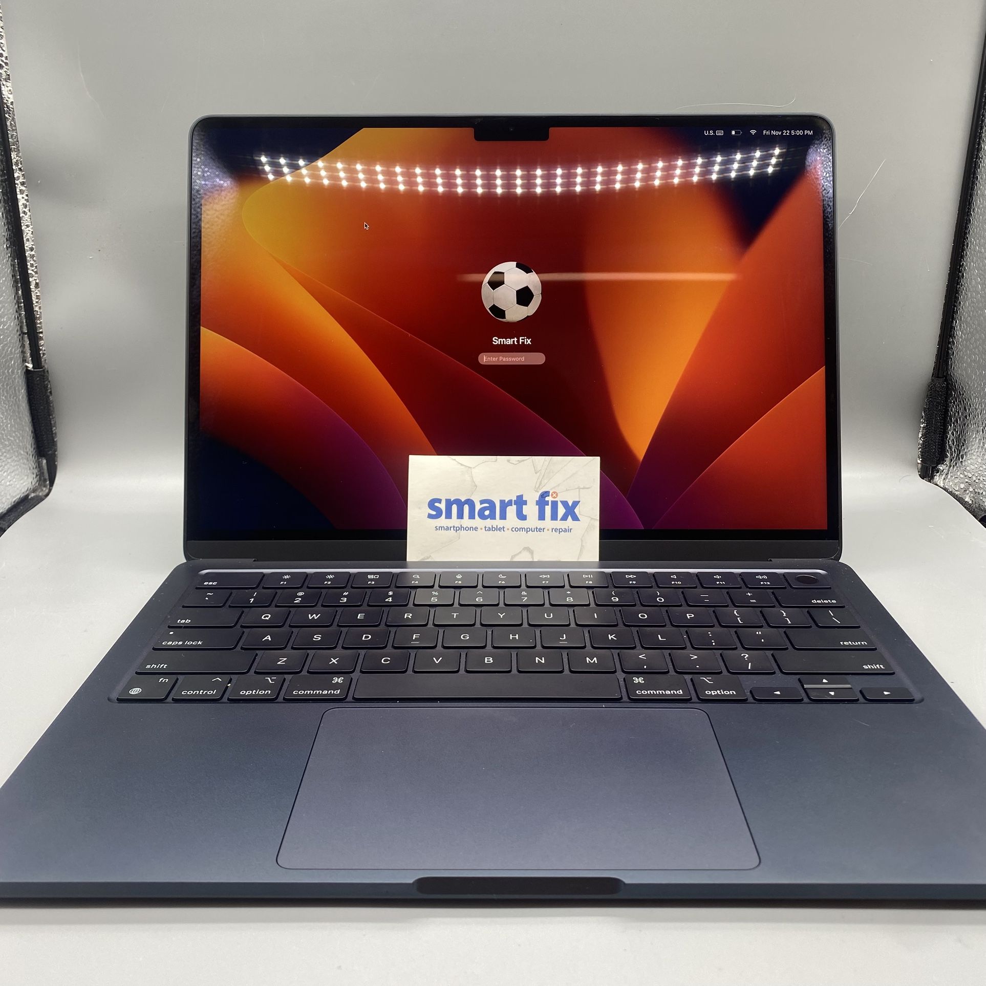MacBook Air Midnight 14 Inch 2022 M2 8GB 256GB