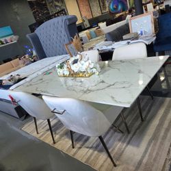 5 PIECE DINING TABLE SET FAUX MARBLE TOP OFF WHITE VELVET CHAIR CHROME BASE 70X38