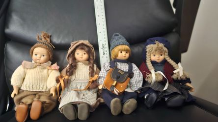 TJ Collection vintage ceramic dolls