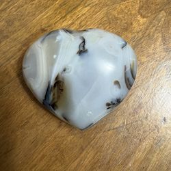 Polished dendritic agate heart