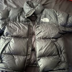 North face bubble coat size L
