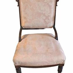 Nice 1880s American Eastlake Walnut Chair