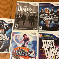7 Nintendo WII GAMES,Just dance,Michael Jackson,The beatles,Sing It,The Black Eyed Peas Experience,Hottest party 2,wii fit They play good some has scr