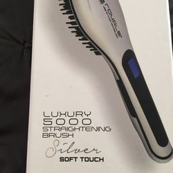 Royale brush straightener