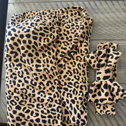 Little sleepies Baby leopard swaddle and bow