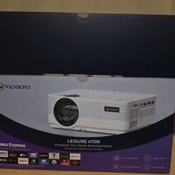 Vankyo Leisure 470R Projector - Black and Purple