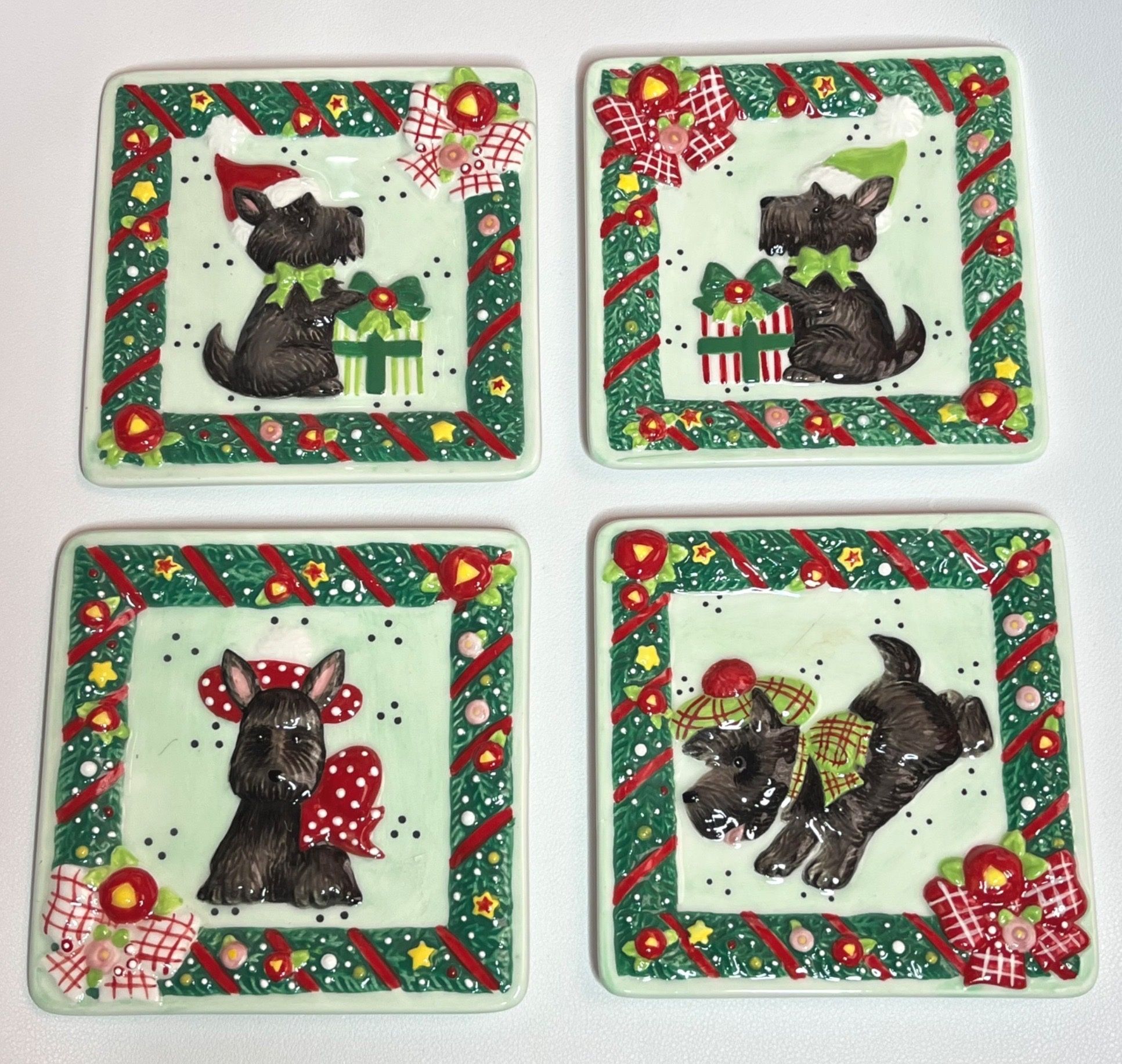 Mary Engelbreit Scottie Christmas Decorative Mini Plates
