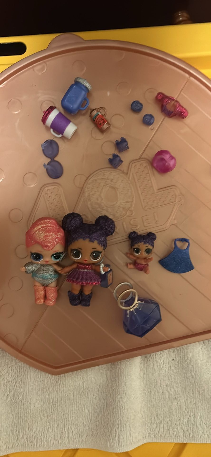 LOL Surprise Gold Ball, Dolls And Accessories