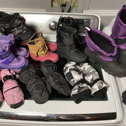 Kids Snow Clothes And Boots