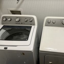 Maytag Washer And Dryer Set