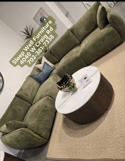 ✨️ Sectionals, 2pc Sofas ✨️ Furniture Queen Bedrooms, Dining Avai9