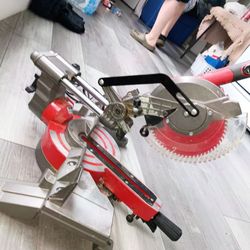 Bauer miter mobile and stationary circular saw 7 1/2 in blade