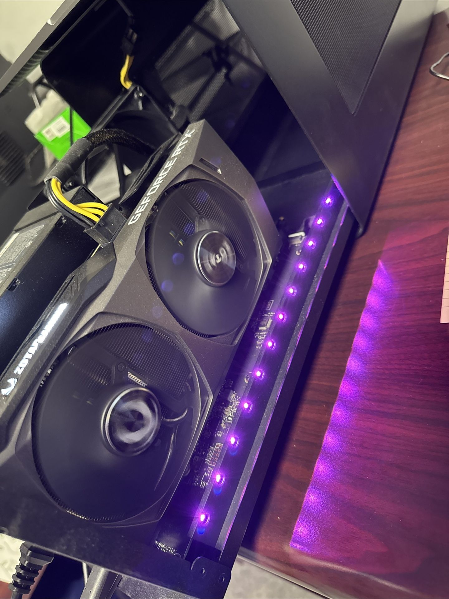 Razer Core X CHROMA (external GPU) eGPU W/ NVIDIA GEFORCE RTX 3060ti