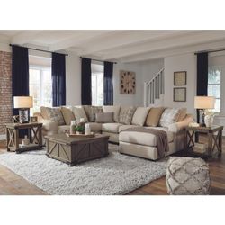 Ingleside 3-Piece Sectional with Chaise

