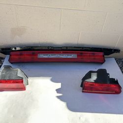 Dodge Challenger Tail Light 2008, 2009, 2010, 2011, 2012, 2013, 2014, Dodge Challenger Tailight, OEM Dodge Part 
