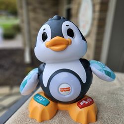 Animated Link Animals. Need Batteries.  Each. Like New