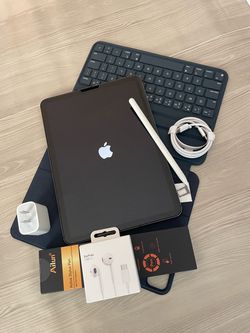 Apple IPad Air 4th Generation (10.9” Liquid Retina/ 2020 Model) 64GB Wifi +Cellular (AT&T/T-mobile / Verizon etc) with keyboard, pen & Accessories