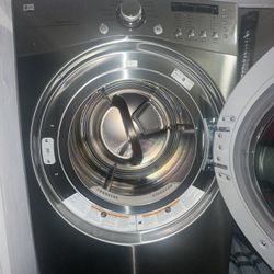 LG Inverter Direct Drive Steam Washer & Dryer