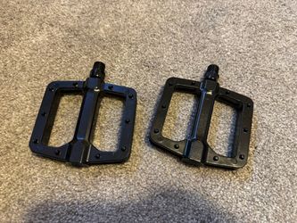 Black Flat Platform Bike Pedals - Pair