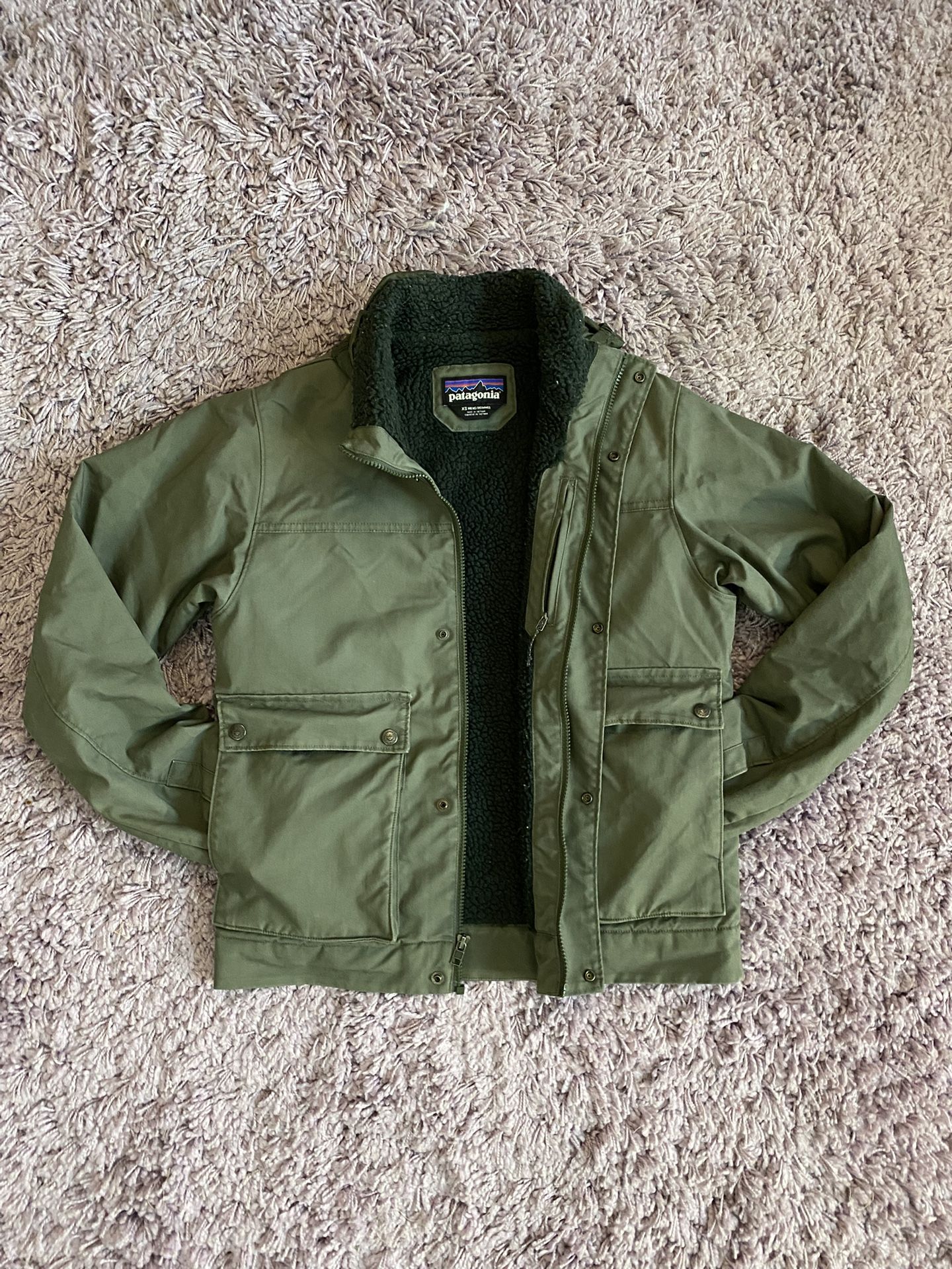 XS Men’s Patagonia Sherpa Lined Winter Jacket
