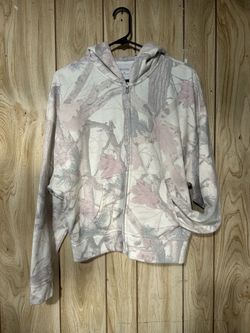 Hollister sweater