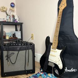 Fender Mustang Amp/ Black Electric Guitar iAXE393 Pack