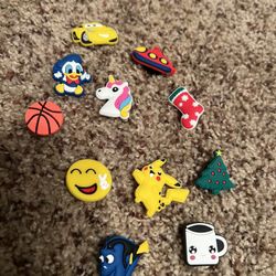  Croc charms 11 pieces !