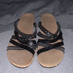 Skechers Luxe Foam Women’s Black And Brown Wedges Sz 8