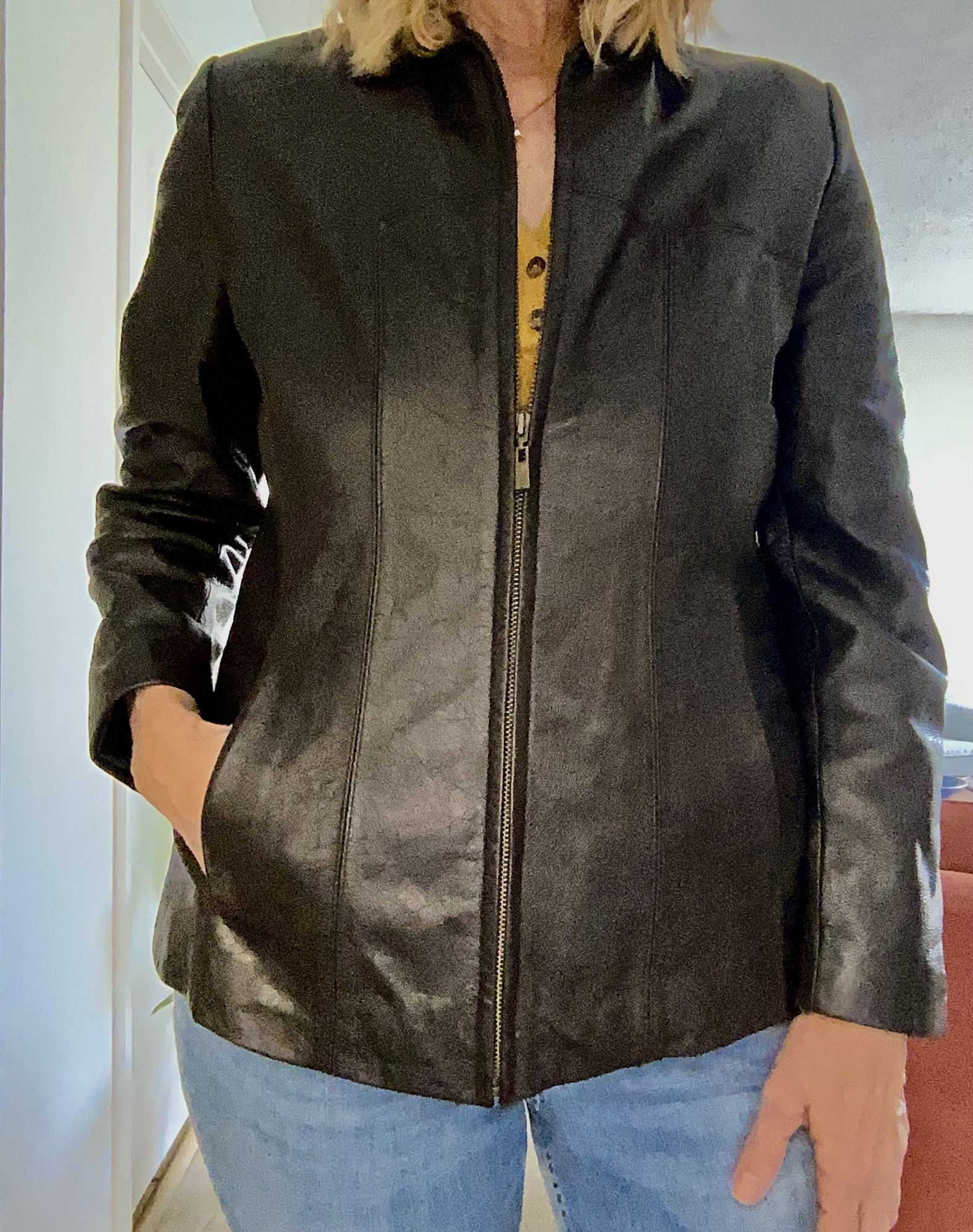Wilson’s Women’s Leather Jacket/Coat Size Lg. Chocolate Brown