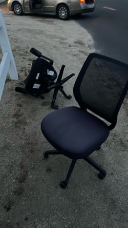 2 chairs