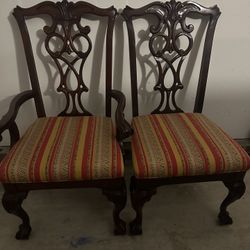 Set Of 8 Chairs