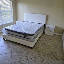 Bedroom Set Whit Mattress - Juego De Cuarto Con Colchón 