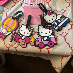 HELLO KITTY  LUGGAGE TAG🎀