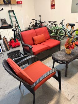 Outdoor patio set