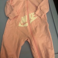Nike Sweatsuit 
