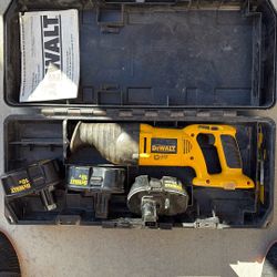 DeWALT reciprocating Saw DW938