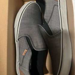 NEW vans Asher slip on’s men’s size 11 1/2