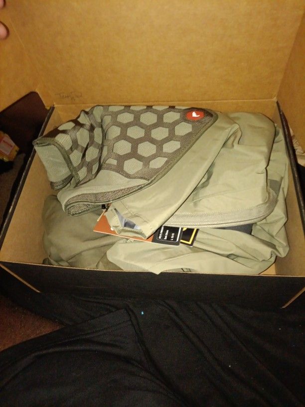 Simms Flyweight Stockingfoot - Pristine / l 12-13
Weight: 0 lbs