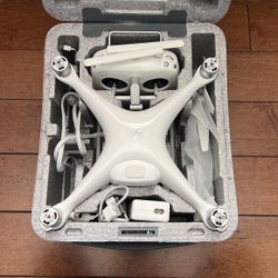 Dji Phantom 4 Drone -  Excellent Condition 